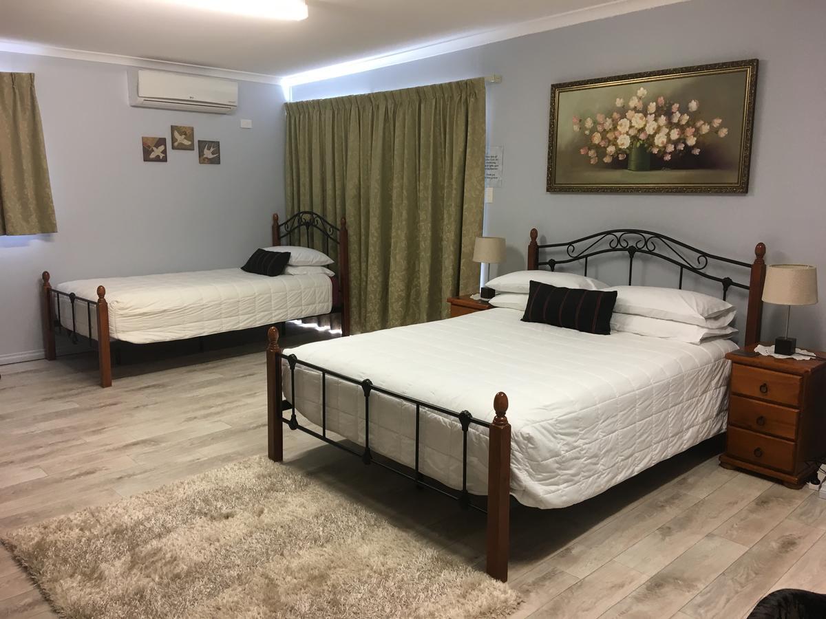 Armadale Cottage Bed & Breakfast Redcliffe Exterior foto